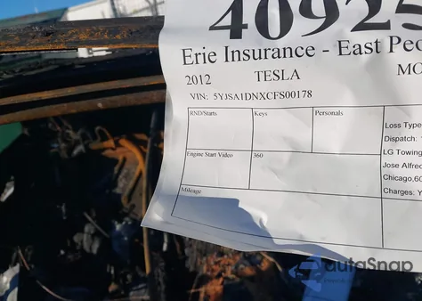 2012 Tesla Model S Signature z USA, uszkodzony, nr VIN 5YJSA1DNXCFS00178